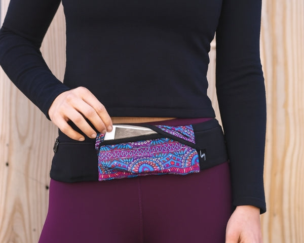 Pocket Run Belt Rise – Sprigs - Main Image