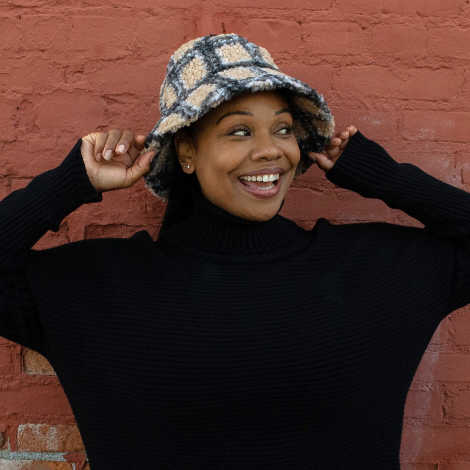 Boucle Bucket Hat