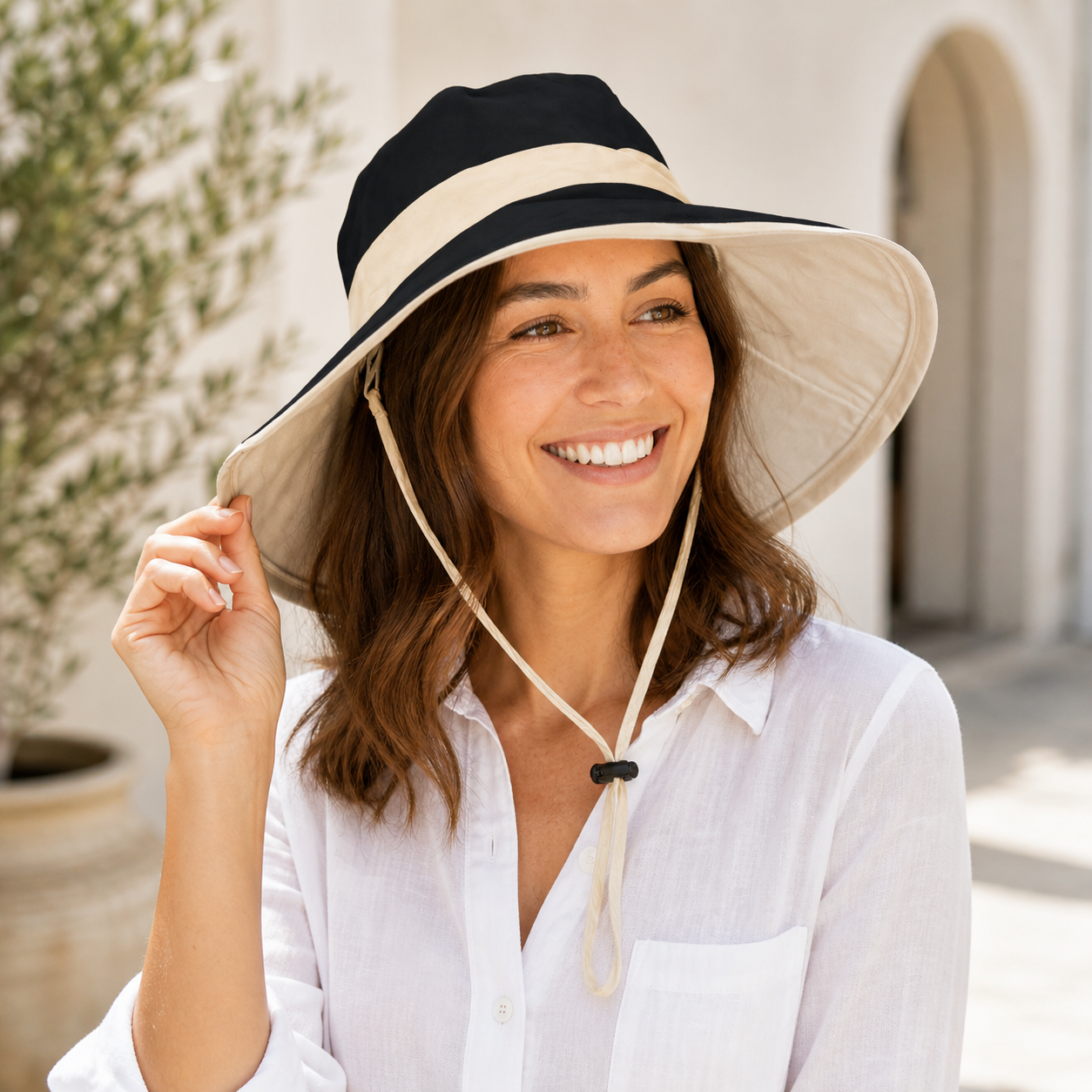 Sprigs Big Brim Hat With Chin Cord