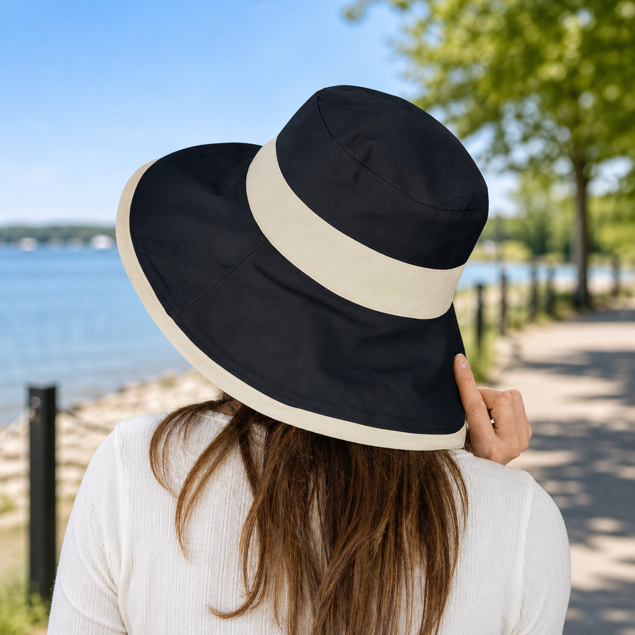 Sprigs Big Brim Hat With Chin Cord