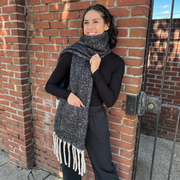 Extra Long Fringe Scarf With Pocket Black / White
